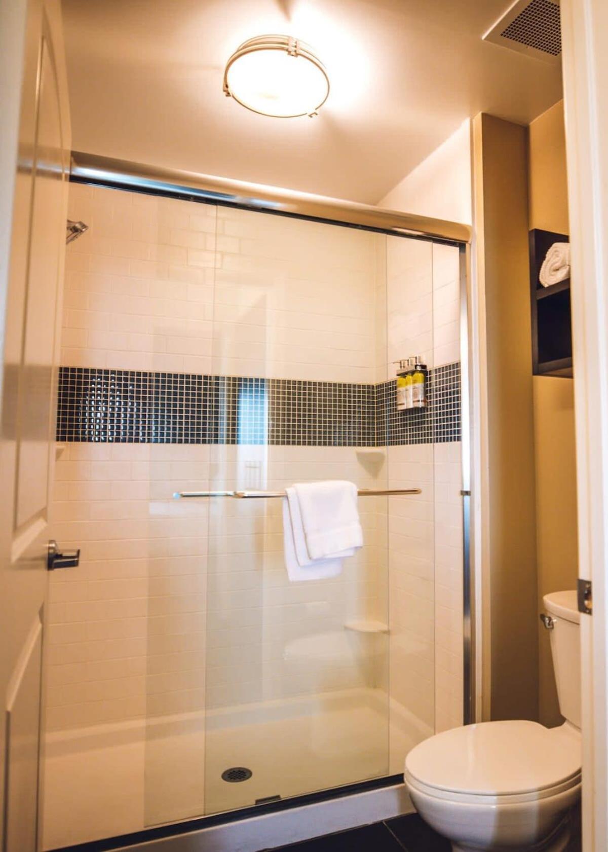 Апартаменти Free Parking Free Wifi With Kitchen Washer Dryer Relux Studio Group 2 Х'юстон Екстер'єр фото